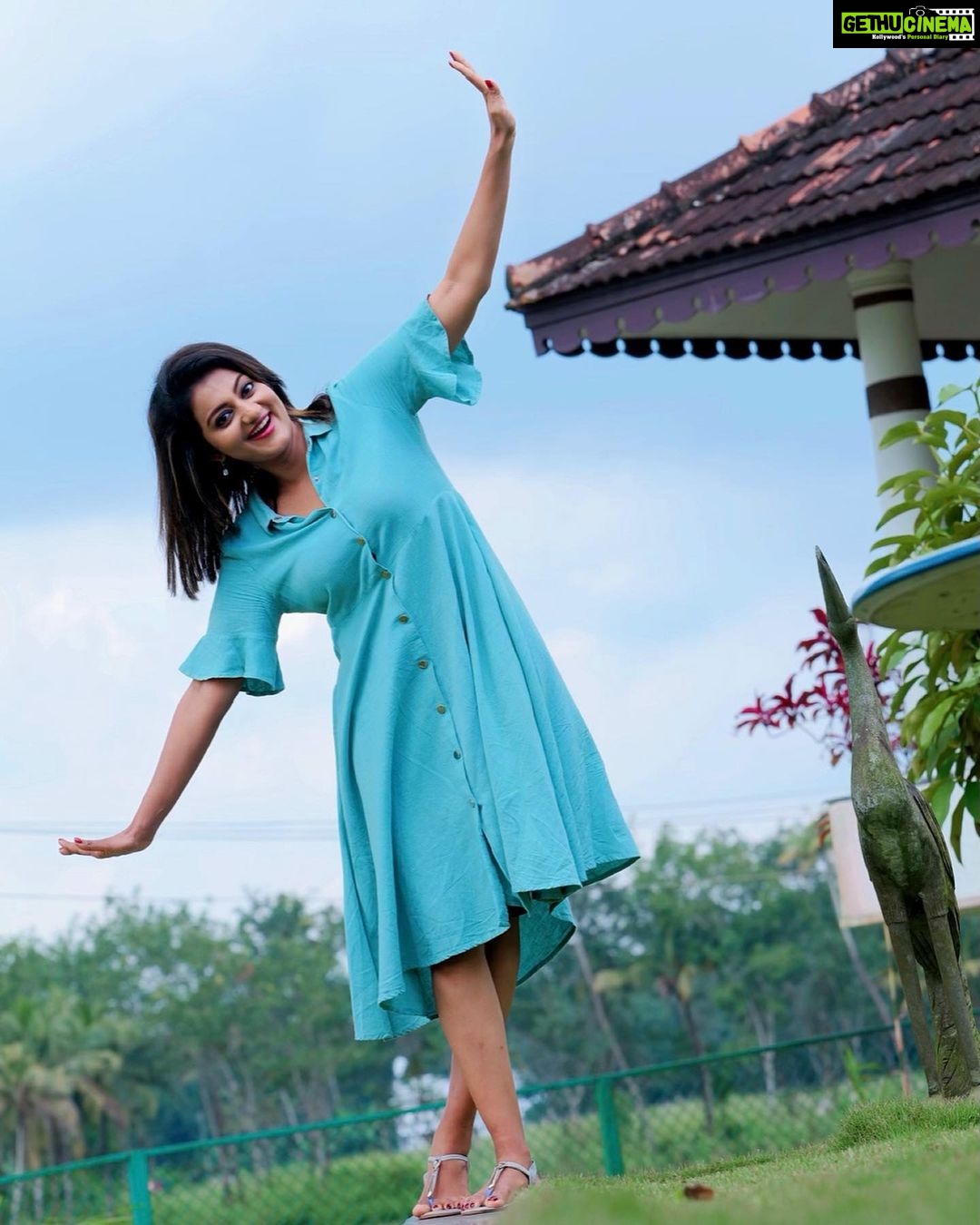 Priyanka Nair Instagram - Beauty begins the moment you decide to be yourself ❤️ 📸 @shalupeyad MHA - @_sumathefacechanger_ @davisvazhapilly #varal #locationpic#priyankanair#instagram