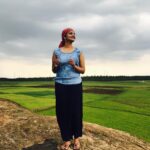 Priyanka Nair Instagram - #travell#lovetodrive#priyankanair#solotraveller#naturelove#windmill#southindianactress#malluactredd#tollywood #blogger#findinghappiness#morningtime#saturdayvibes #casualstyle#streetfood#paddyfield#kerala#tamilnadu#instaday#instatravel#cloudy#weather#greenary#sky#rocks#earth#instaearth#naturelover