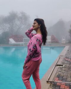 Priyanka Nair Instagram - 🤍🤍🤍 📸 @aditi.ravi #shootingdiaries #12thman GreenBerg Holiday Resorts