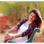 Priyanka Nair Instagram - #photoshoot fr #movies@#ponmudi#photography#rajeevan_francis 😍 Ponmudi Hill Station