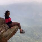 Priyanka Nair Instagram - #chirithookum_pennalle_idukki😍✌️ Shot by @anumohan_actor #reels#reelsinstagram#12thman