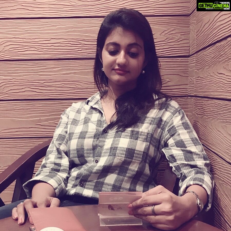 Priyanka Nair Instagram - #waitingforcoffee @#ccd☕️