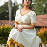 Priyanka Nair Instagram - Shhh.. Photography - @shalupeyad MUA - @jijo_jo_the_makeup_artist Costume - @crezzadesignerstitching
