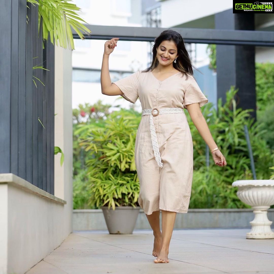 Priyanka Nair Instagram - Photography - @shalupeyad