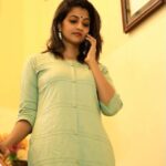 Priyanka Nair Instagram - 👸👸 #priyankanair#actress#malluwood#kollywood#tollywood#bollywood#huda#hudabeauty#kurthi#insta#instatime#instapic#instagram