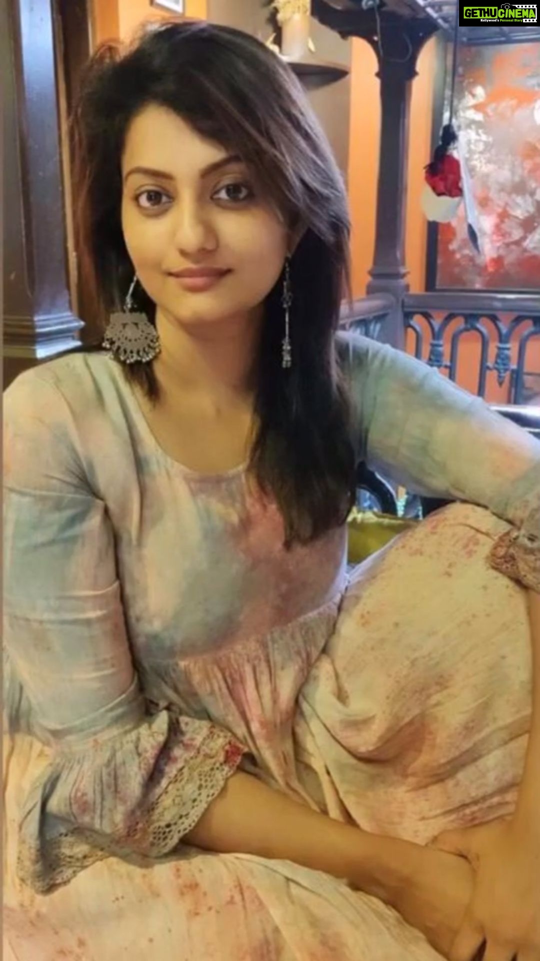 Priyanka Nair Instagram - #reels#valayosai#priyankanair