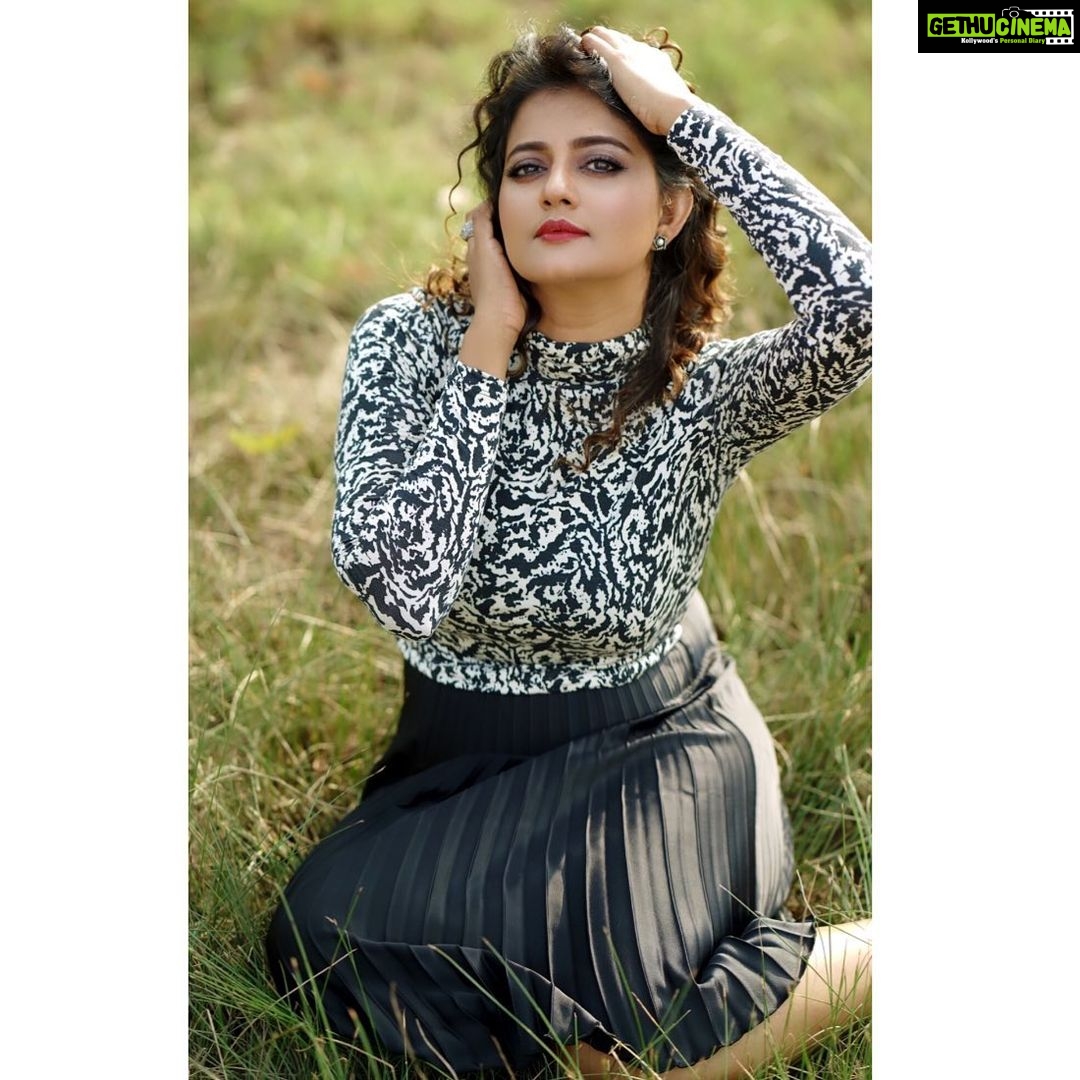 Priyanka Nair Instagram - Photography - @anulalphotography Costume - @neethu.neetz Mua - @prabinmakeupartist Rajah Island