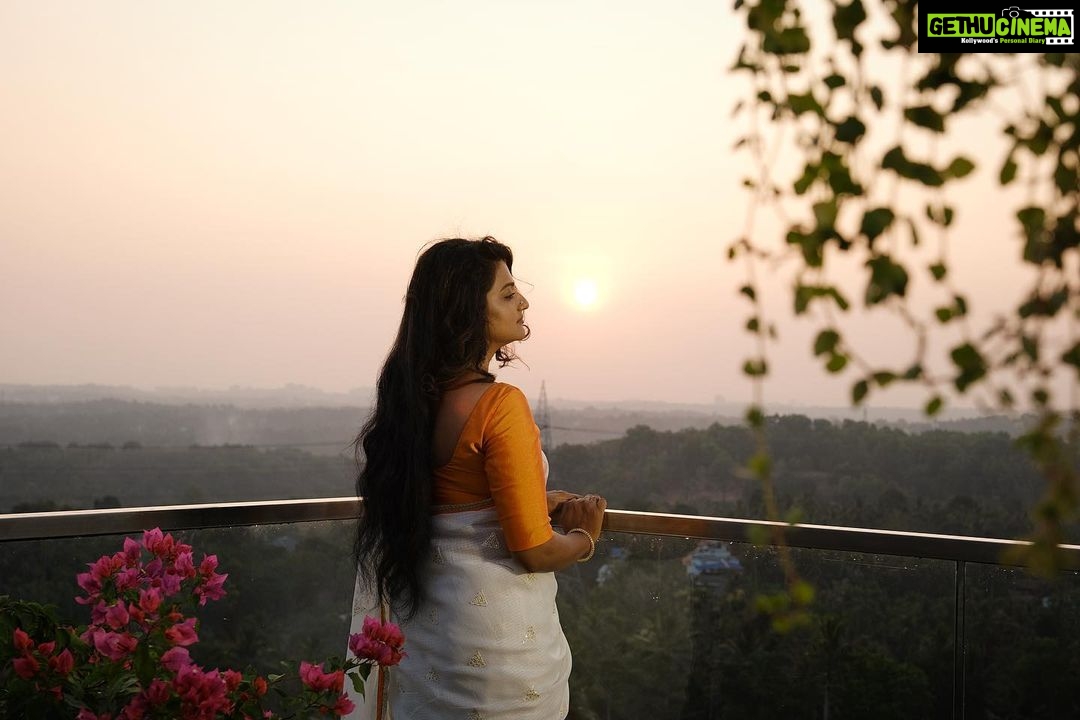 Priyanka Nair Instagram - “ The purpose of our lives is to be happy.” — Dalai Lama . . Photography- @sethu_athippillil Costume - @aanunobby Make up and hairstyle - @suma_thefacechanger