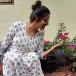Priyanka Nair Instagram – To me flowers are happiness ☺️