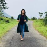 Priyanka Nair Instagram - Nature does not judge you 🌿🌿🌿 Clicked by @davisvazhapilly - - - #nature#naturelove#priyankanair#solotraveller#trivandrum#kerala#travelphotography#travelgram#ponmudi#ponmudihills#mytrivandrum#instapic#instatime#instagram#instadaily#huda#hudabeauty#green#instagram#actor#instamood Ponmudi Hill Station