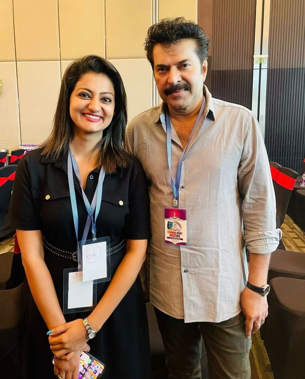 Priyanka Nair Instagram - Mammookka ❤️ 📸 @manaf_tvr #ammageneralbodymeeting #mammookka - - - - #malayalam#movies#malluwood#mammootty#priyankanair#actor#amma#picoftheday#instaday#instapic#instagram