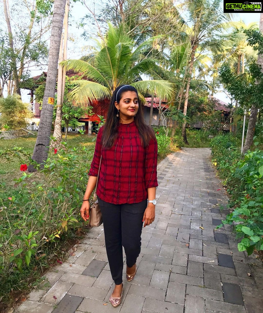Priyanka Nair Instagram - The walk in nature is to witness a thousand miracles. Clicked by @priyada_nair #naturelove Rajah Island