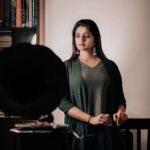 Priyanka Nair Instagram - Live in the moment 🦋 @aravindunni @aneesh_perunguzhi