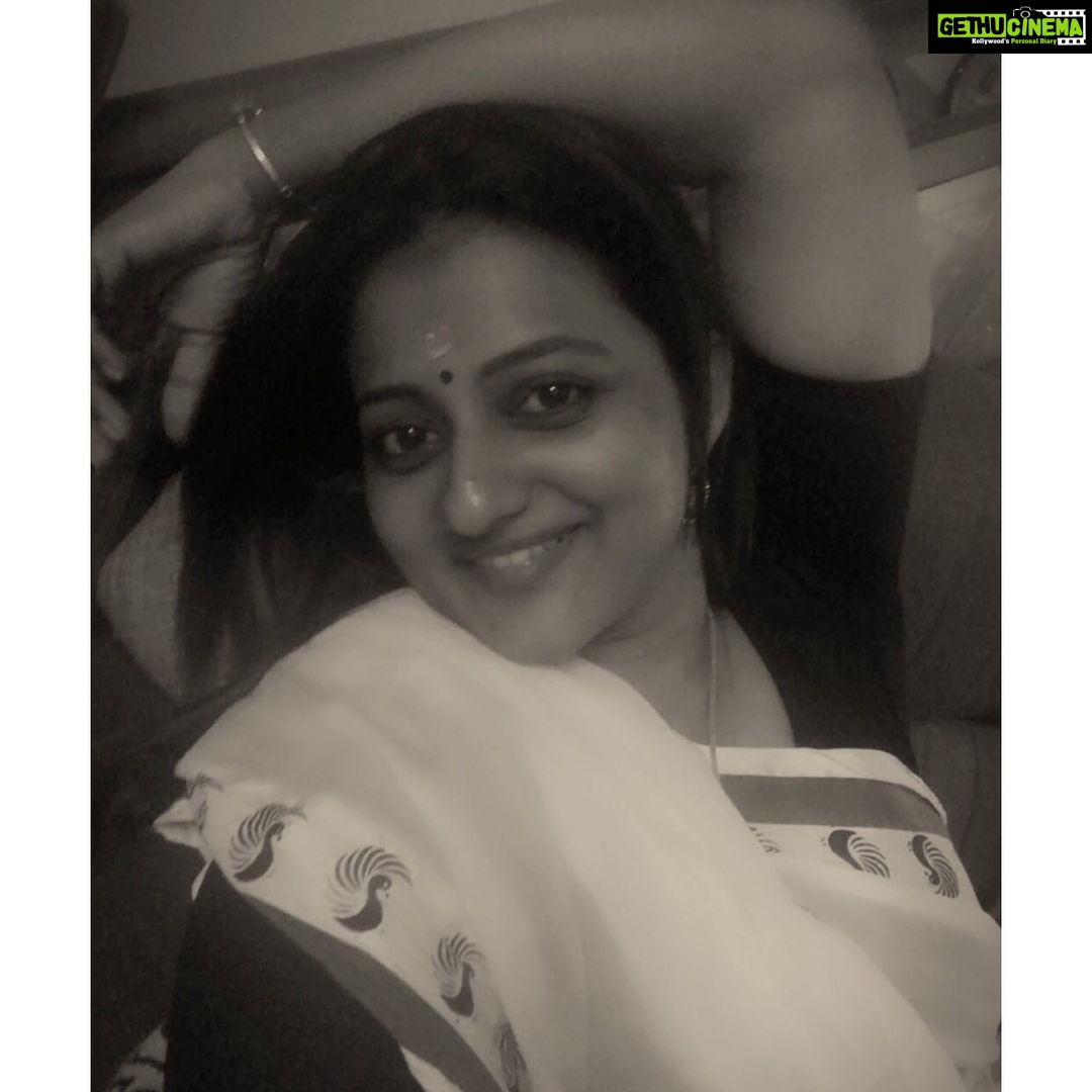 Priyanka Nair Instagram - Black and white love 🖤
