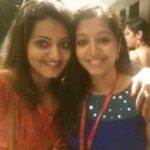 Priyanka Nair Instagram - സൗഹൃദം♥️ #priyankanair#gopika#throwbacksunday#actors#friendship#selfie