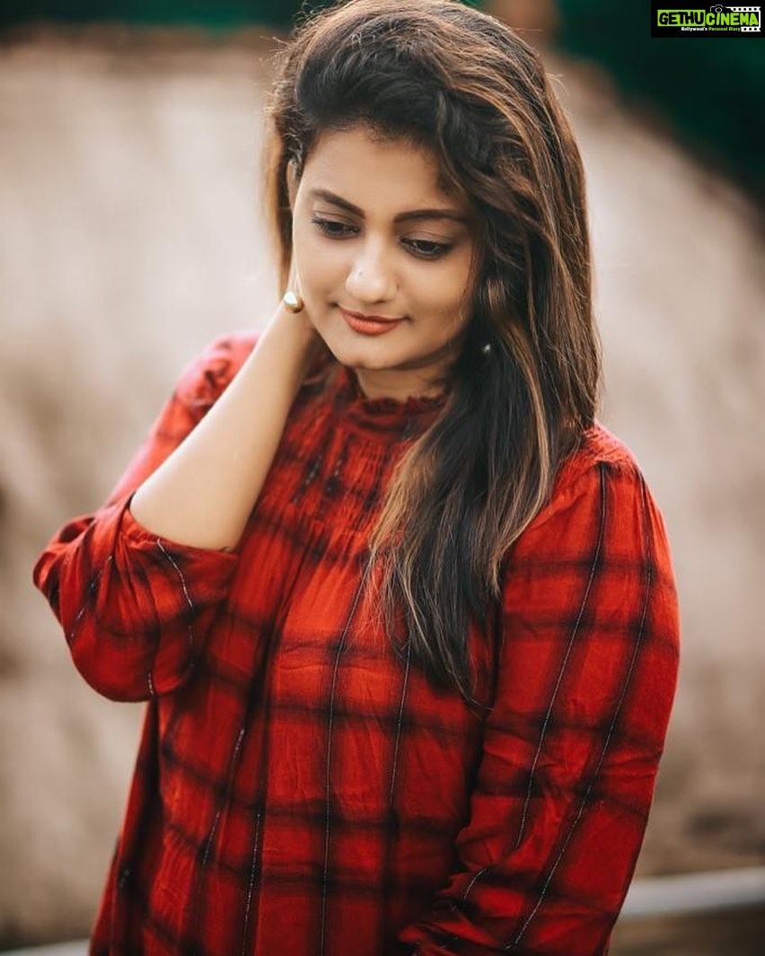 Priyanka Nair Instagram - 🖤♥️🖤♥️🖤♥️🖤♥️ Photography - Prakash Koumudi