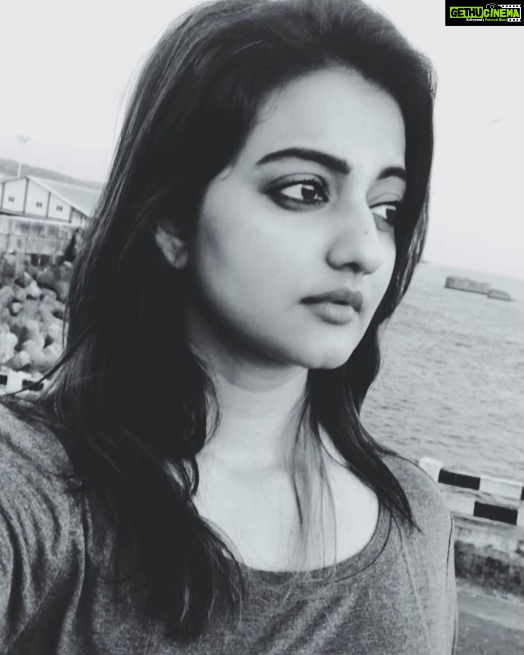 Priyanka Nair Instagram - Embrace the bad, without the bad , you would never know what good is 🍃💔 #stayreal #selflove #bekind #blackandwhite #memories