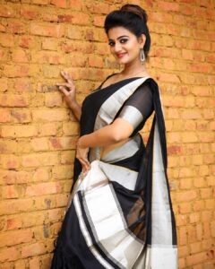 Priyanka Nair Instagram - Every day is a second chance.
#blacklove#morninfvibe
🖤
🖤
🖤
🖤
#girlinblack#black#sareepic#priyankanair#actor#mollywood#kollywood#bollywood#trivandrum#keralahandloom#kerala#putup#trivandrum#priyanka#southindianactress#malluactress#behindwood#teluguactress#telugufilmnagar#tamil#actress#actresspics#insta#instablackandwhite#instaday#instapic#instagram