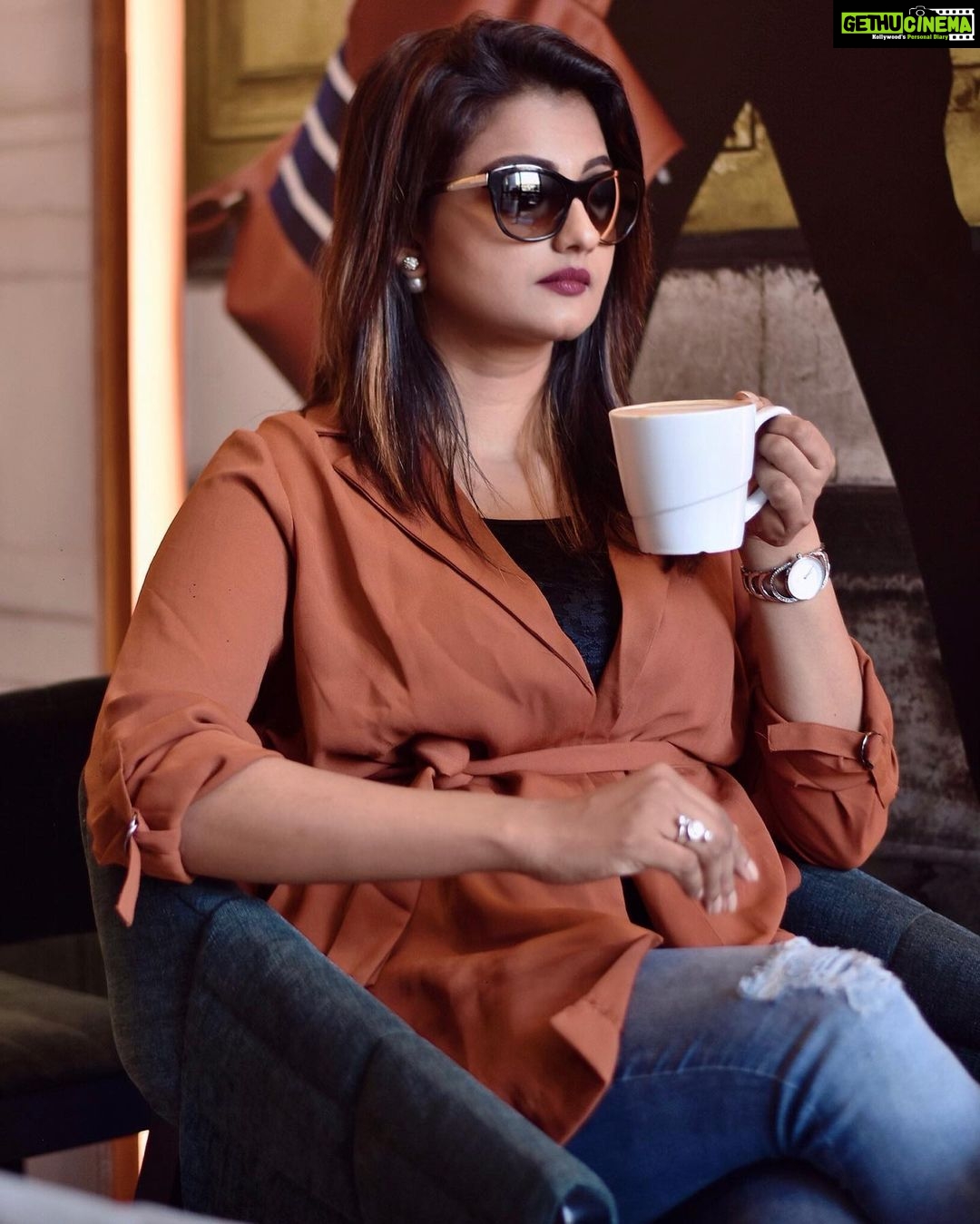 Priyanka Nair Instagram - I never laugh until I’ve had my coffe😉 #goodmorning#coffetime#morningvibes#saturday#waitingfor#instagram#insta#photography#pic#ccd#cafe#cafecoffeeday#selflove