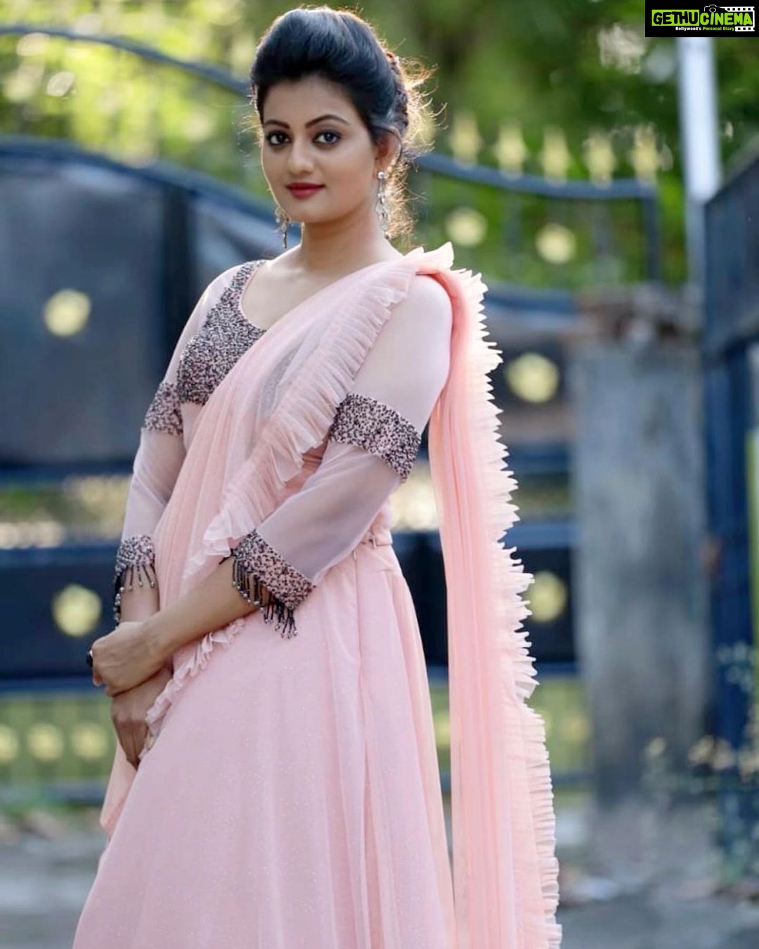 Priyanka Nair Instagram - Photography- @shalupeyad Mua - @makeupsecreates Costume - @aanunobby