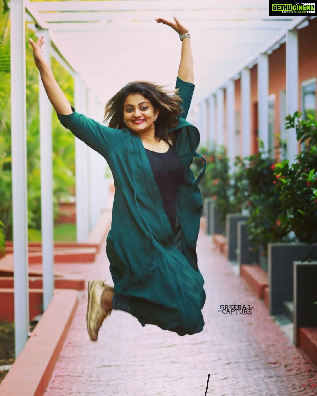 Priyanka Nair Instagram - Everyone has child inside of us.But each of us has different way to show it. Pc - @sreeraj_capture