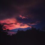 Priyanka Nair Instagram - Sky after sunset 🌟🌙 🌟 🌟 🌟 🌟 #sky#crescentmoon#venus#star#colour#colourcloud#astro#astrophotography#evening#skywatching