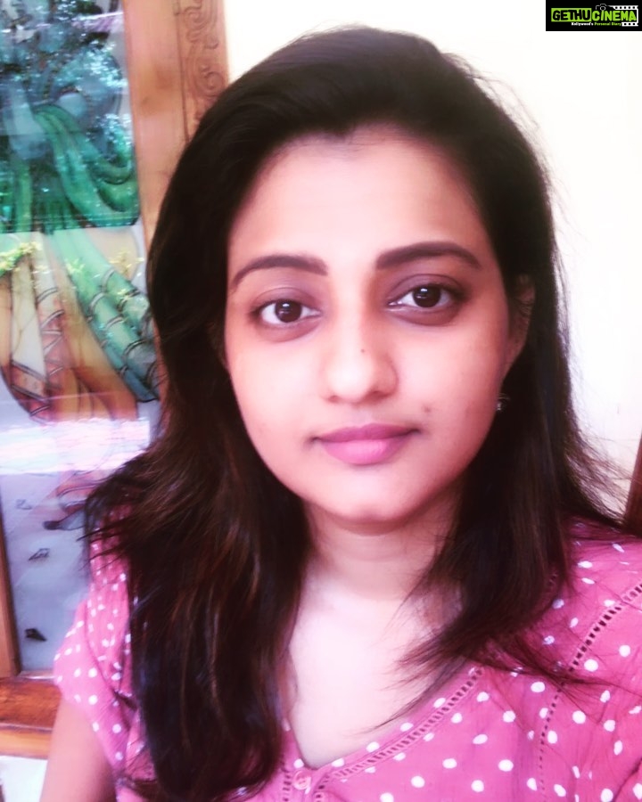 Priyanka Nair Instagram - #covid19#socialdistancing#lightinglamp#wewillovercometogether#9pm9minute