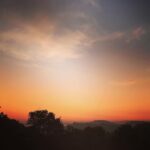 Priyanka Nair Instagram - Sunrise #view from terrace 😍 Home