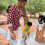 R. Sarathkumar Instagram - Temple visit with family a vow of rayane and mithun fulfilled at Thirugarukavur near kumbakonam @radikaasarathkumar @rayanemithun @amithun_25