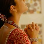 Raashi Khanna Instagram - The backstage chronicle! ♥️ Right before hitting the stage, there’s this twitching of the hands, a thousand prayers, the adrenaline rush, the butterflies in the stomach, the fear, and that confidence- all at once! 👀