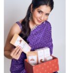 Raashi Khanna Instagram - Came across @thetribeconcepts a while back and there has been no going back ever since! Mutual love ❤️ for Ayurveda and time-tested ingredients - I love the fact that they make skincare products that are chemical-free, sustainable, and highly effective. I also admire how their ethos remains the same inside and outside the box with plastic-free packaging, ethical sourcing, and manufacturing practices🌿 Do check their products on www.thetribeconcepts.com #thetribeconcepts #NaturalAlternatives #BackToRoots