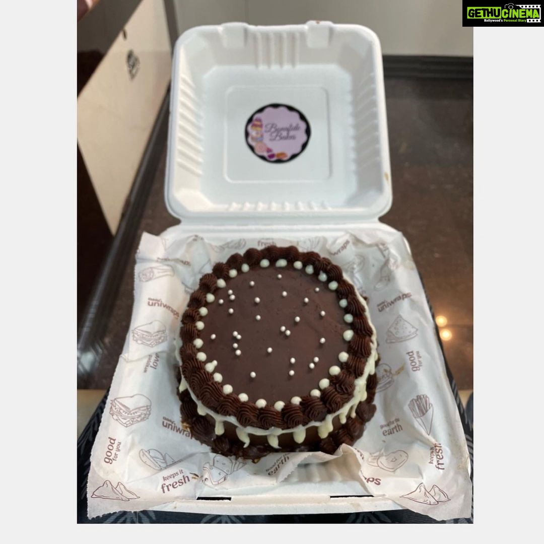 Rachita Ram Instagram - Thank you @sapnajairao for sending me this mouth watering #cake!🤗 It was an absolutely #bonafidebake! ♥️ @krishna_ajai_rao