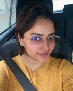 Rachita Ram Instagram - Weathergaagi Selfie! Selfiegaagi no mask! PS. - selfie admele mask hakoli🙏🏻😉😷