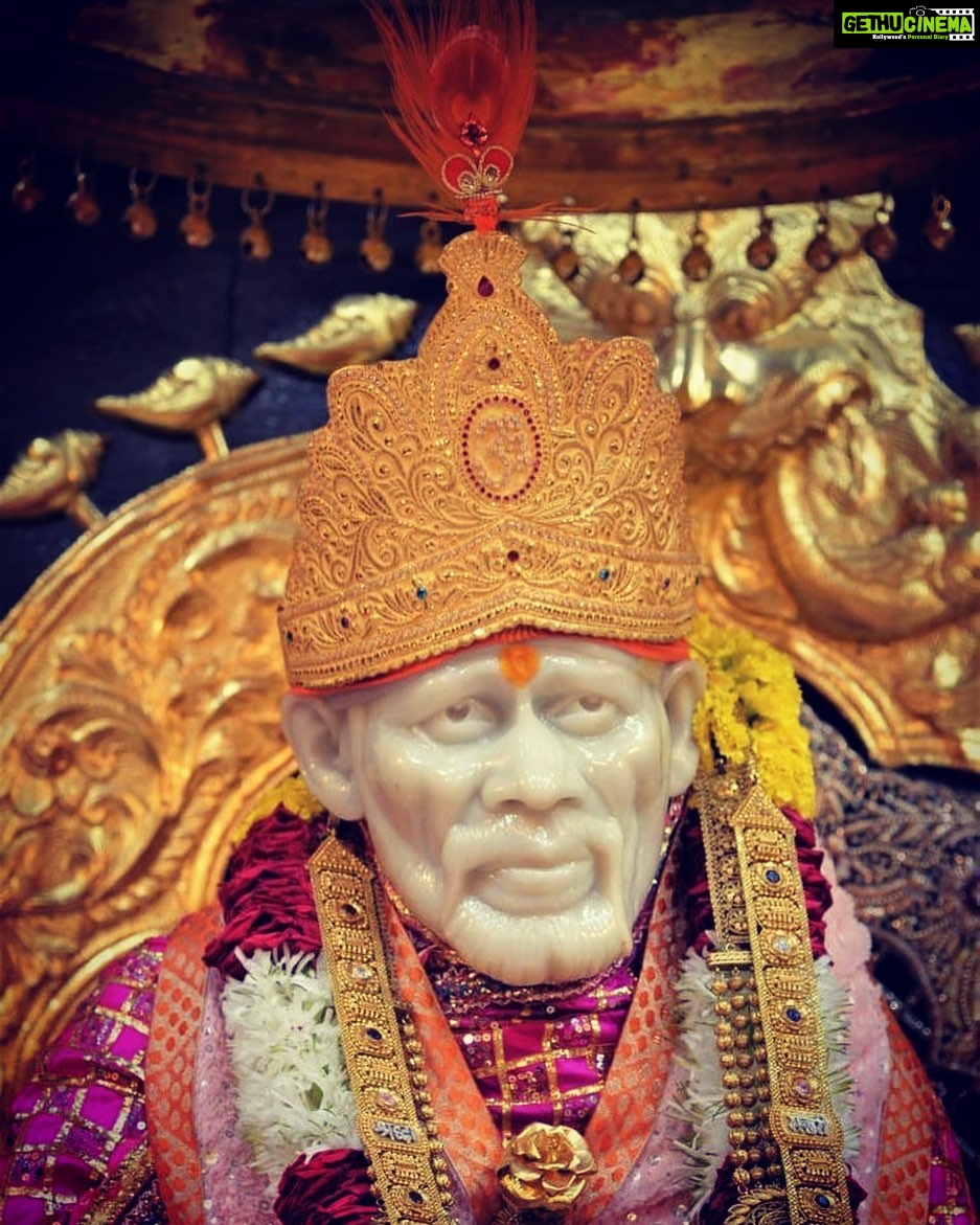 Rachita Ram Instagram - Thank you Baba for accepting me as your devotee!🙏🏻🌸 #omsairam🌼
