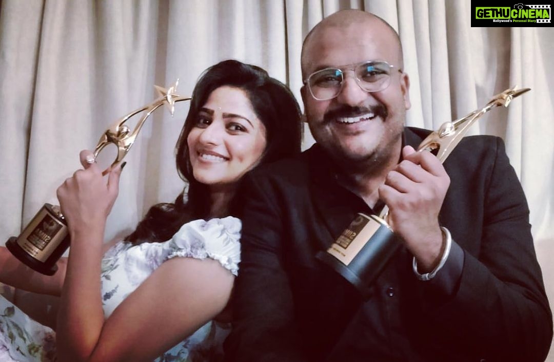 Rachita Ram Instagram - Happy birthday maga!🤗 Thank you for everything you do for me! Have an amazing and successful year ahead!☺️ loads of love!🤗🤗 #bestfriendsforever♥ @rjmayuraa_raghavendra