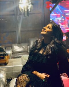 Rachita Ram Instagram - My ultimate goal is to make the ordinary look extraordinary!🤍 #lovelyquotes💌 #thoughtfullthursday . . . Thanking my dear Costar @kalyaan_dhev for capturing a beautiful and an amazing picture!🤗☺️