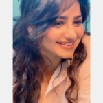 Rachita Ram Instagram – Life is very short nanbaa..
Always be happy!🙂