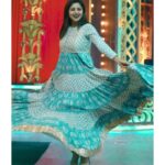 Rachita Ram Instagram – Majabharatha✨
Wearing @shalinidokaniapage
Styling by @tejukranthi
Makeup by @mohanrao931