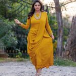 Rachita Ram Instagram - Majabharatha✨ Outfit @si.ta.ra Jewellery @amrapalijewels Styling @tejukranthi Makeup @mohanrao931 Hair @paramesh_kammari Photography @rock_phanni_