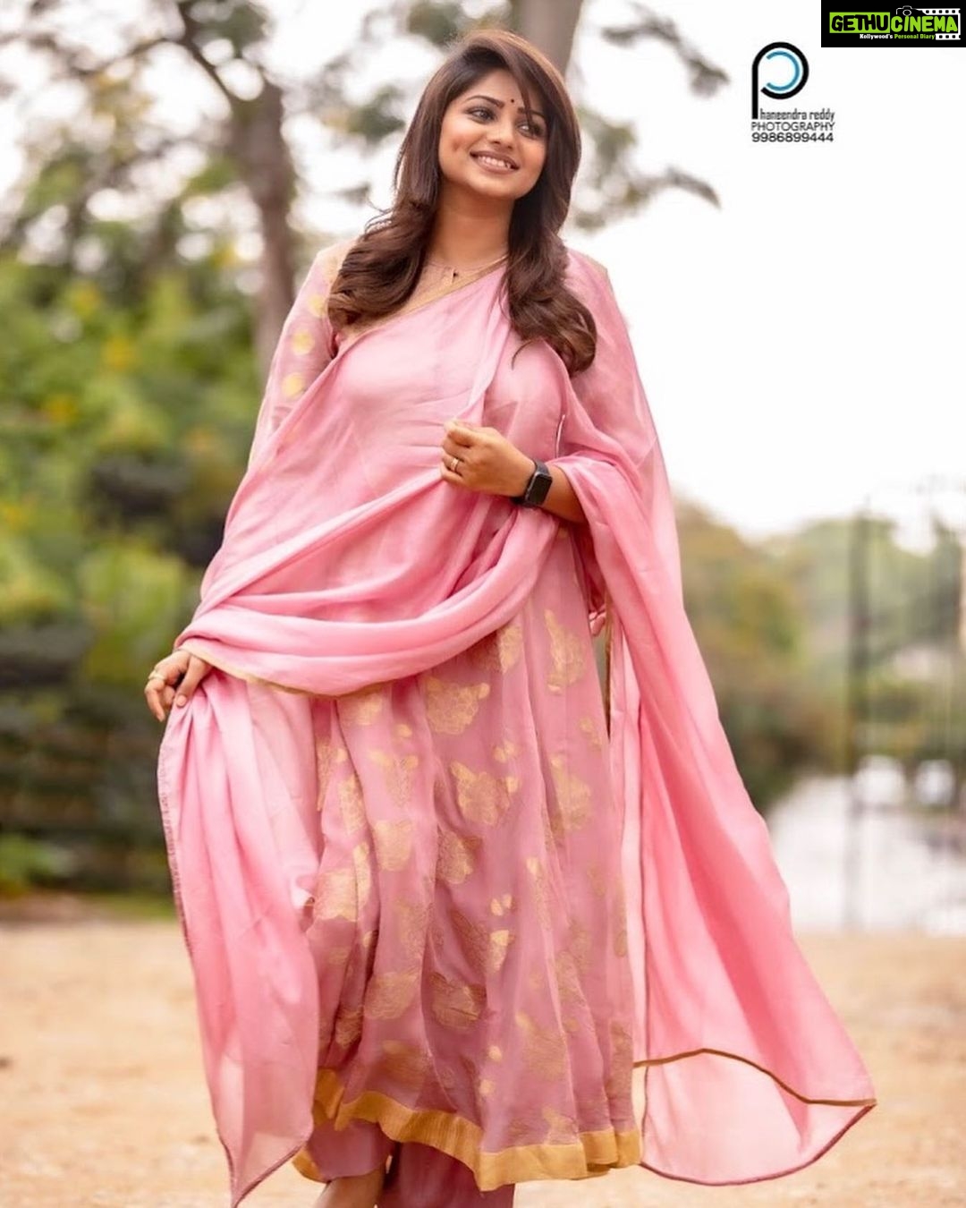 Rachita Ram Instagram - Majabharatha✨ Wearing @lathaputtanna Styling @tejukranthi Assisted by @shashwatichandrashekar Hair @paramesh_kammari Makeup @mohanrao931 Photography @rock_phanni_