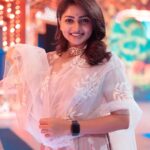Rachita Ram Instagram - Majabharatha✨ Styled by @tejaswinikranthistylefiles Assisted by @shashwatichandrashekar Outfit by @shlokasudhakar Accessories by @antegrasilver Makeup by @mohanrao931 Hairstyle by @kammarishivarajchary PC: @rock_panni_