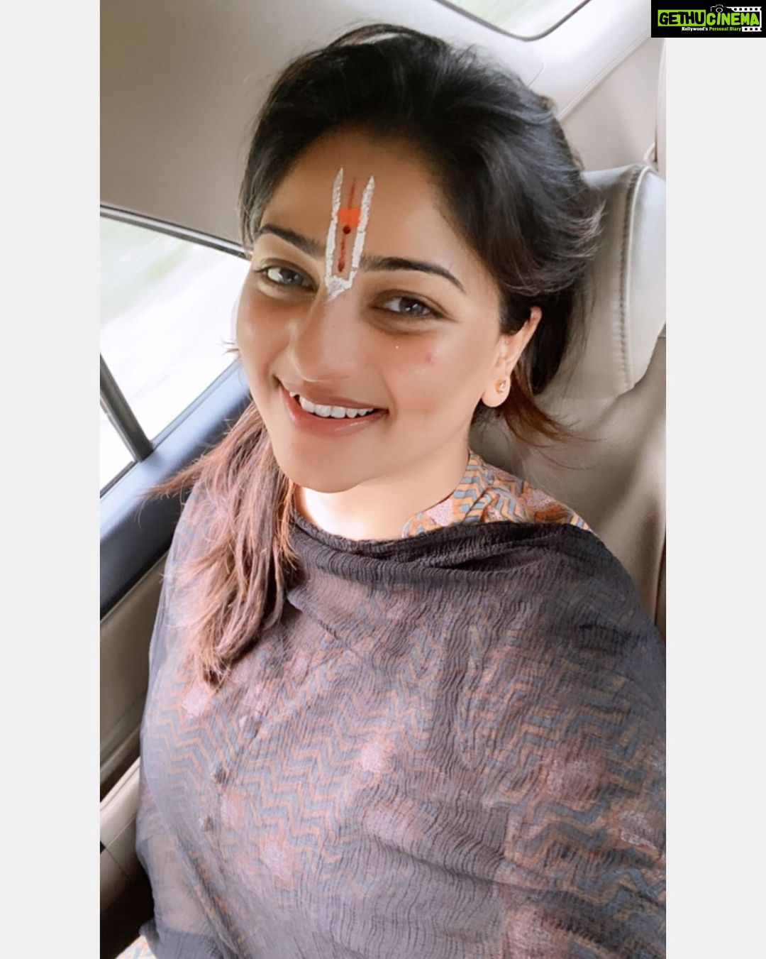 Rachita Ram - 178.9K Likes - Good Morning!♥️
One small positive thought in the Morning can change your whole day.So let’s start the day with good positive vibes!✨ #keepsmiling #thinkpositivealways #sundayvibes #enjoyyourlife