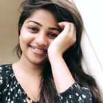 Rachita Ram Instagram – #morning#yettogetready#withoutmakeup#alwaysfeelsgood#shootmode#SRK#loveyoumyppl☺️