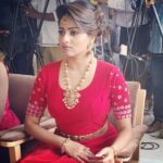 Rachita Ram Instagram - #jewelsofindia2018#brandambassador☺️#redobsession#jewellerylovers Outfit @brundagowda1912 thnx for the lovely red attire😘Styling @tejukranthi Makeup @mohanrao931 Hairstyle @paramesh_kammari #myteamrocks✌🏻