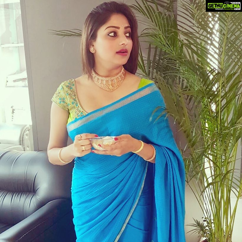 Rachita Ram Instagram - #candidpic#loveyouall❤️ Pc-apporva😘🤗