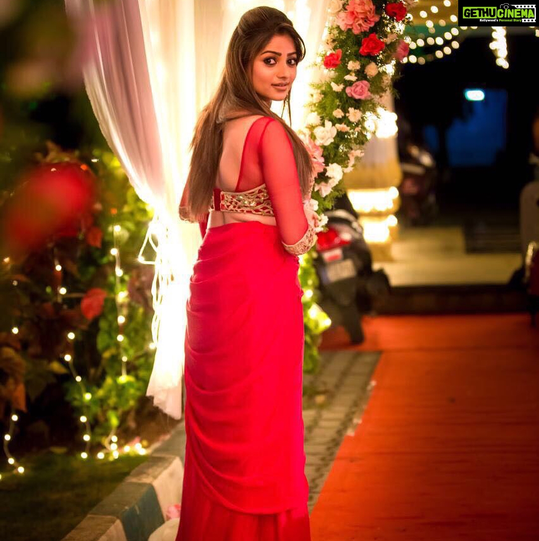 Rachita Ram Instagram - #lightscameracapture#onthesetsof#jhonnyjhonnyyespapa PC-@raaghavraghu Wearing @soumyanandivadaofficial Styled by @nisharakiran Hairstyle @raghu_nagaraju_n Makeup @mohanrao931