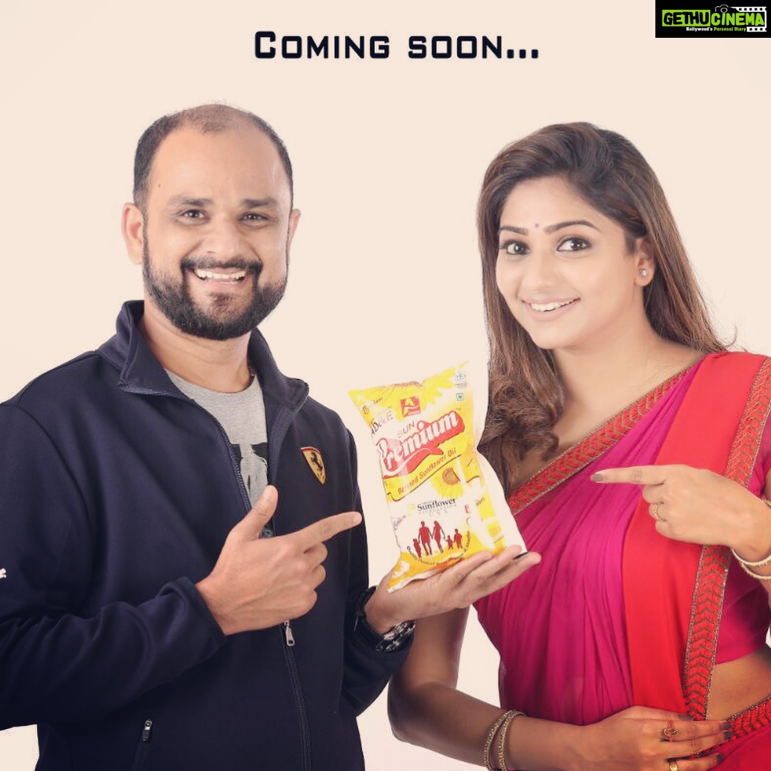 Rachita Ram Instagram - Working with professionals always feels good..๐โ๐ปspecial thnx to Mr.Rajkumar sir for this opportunity,it was really nice working with Shashank sir n team..๐#commingsoon