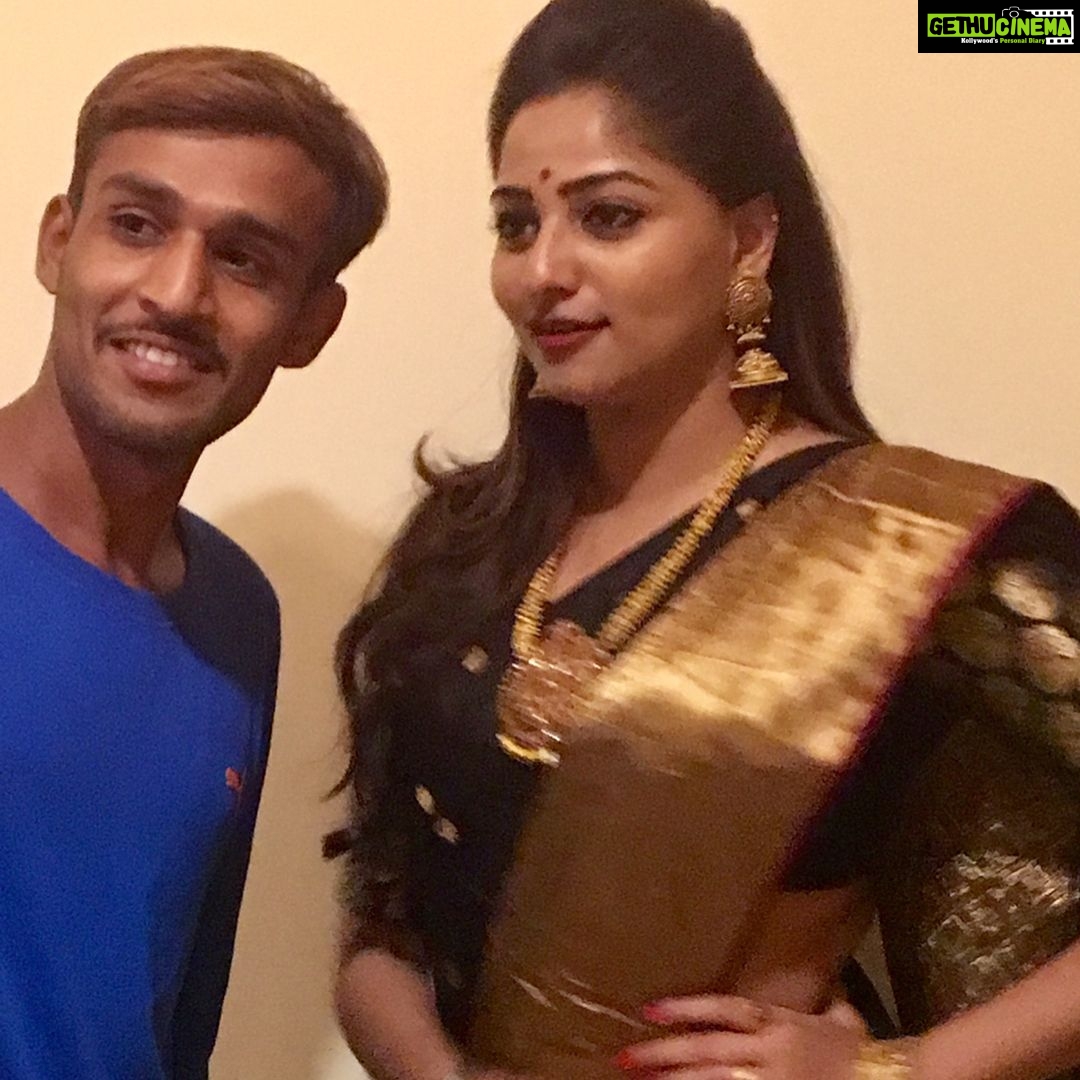 Rachita Ram Instagram - #behindthescenes #selfies😍