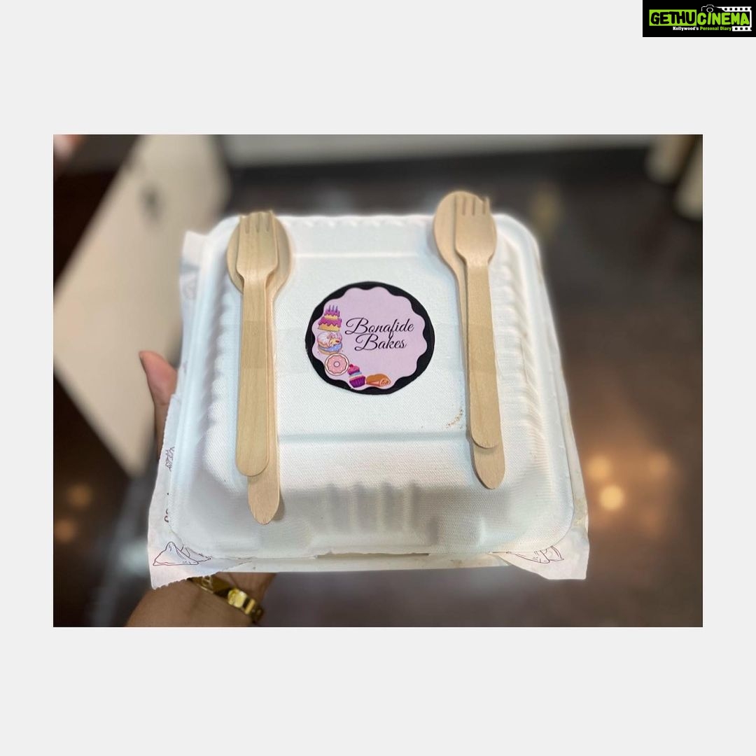 Rachita Ram Instagram - Thank you @sapnajairao for sending me this mouth watering #cake!🤗 It was an absolutely #bonafidebake! ♥️ @krishna_ajai_rao