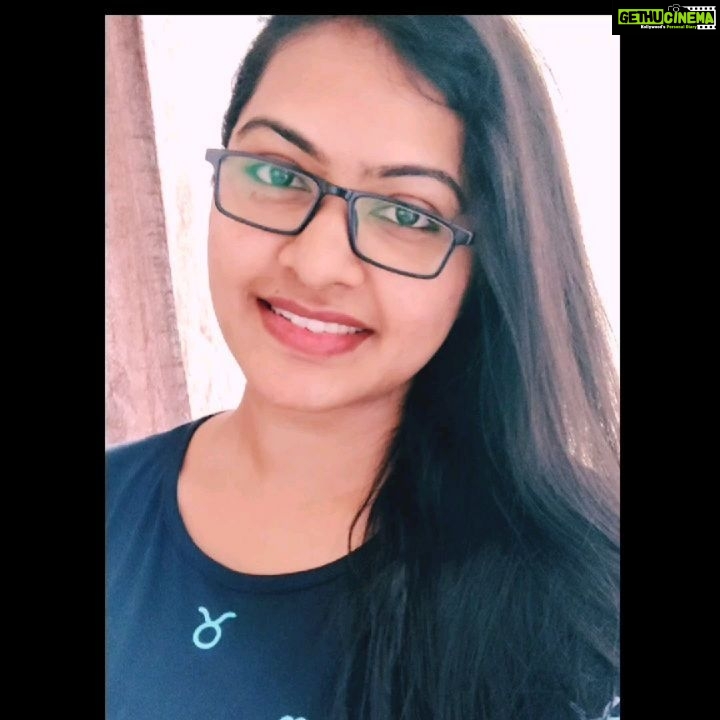 Rachitha Mahalakshmi Instagram - We don't have to be filthy rich to help d needy...V just need a heart that's rich enough to help.... šššššš There is nothing more satisfying than helping people who needs them d most..... šššššššš Find peace in helping people š§āāļøš¤š¤š¤š¤ Join hands makkalae...... š¤š¤š¤š¤š¤ @helponhunger šššššš ššššš